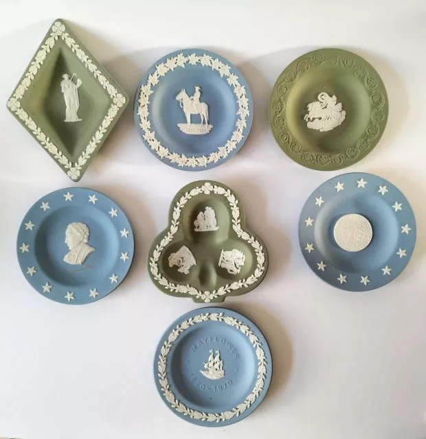 Wedgwood Jasperware Lotto Blu E Verde Perno Piatti Collection
