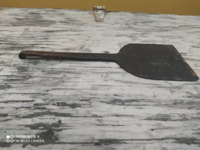 ANTIQUE SMALL HAND FORGED IRON WROUGHT SPATULA PRIMITIVE 19th C. EUROPE