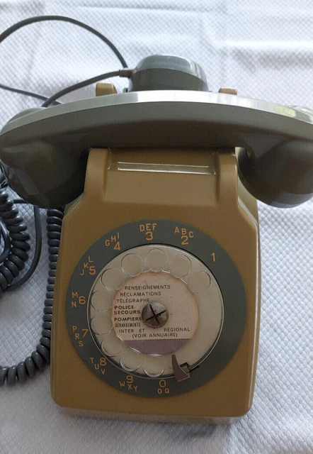 1972 TÉLÉPHONE MURAL Vintage S63 Socotel a cadran PTT Poste Telecom Ecouteur EUR 50,00 - FR