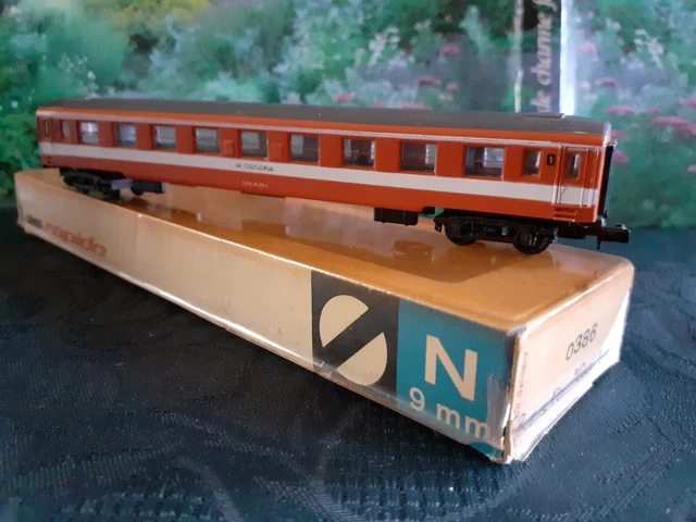 Arnold N: 4 x SBB Personenwagen / wagons-voyageurs (Gebraucht) in Fontaines NE für CHF 15 - mit