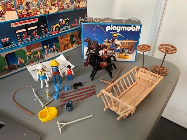 Lot Playmobil Vintage 3452 – Chapiteau De Cirque Avec Camion Et Animaux (1986)