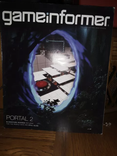 Game Informer Magazine Issue #204 Portal 2 Cover EUC