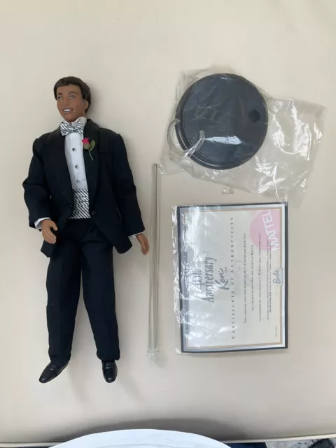 VTG 2001 Mattel #52967 40th Anniversary AA Ken Barbie Collectibles Male Doll