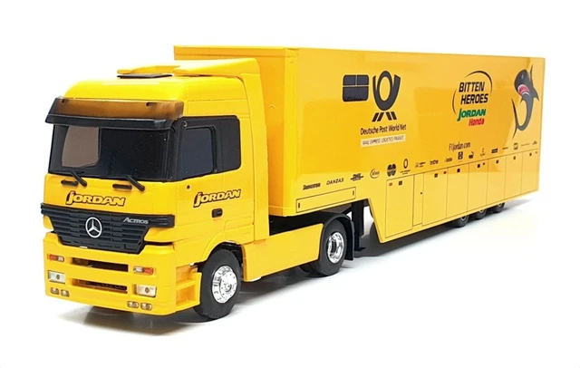 Eligor 1/43 Scale 5409 - Mercedes Benz Car Transporter Truck - Green/White