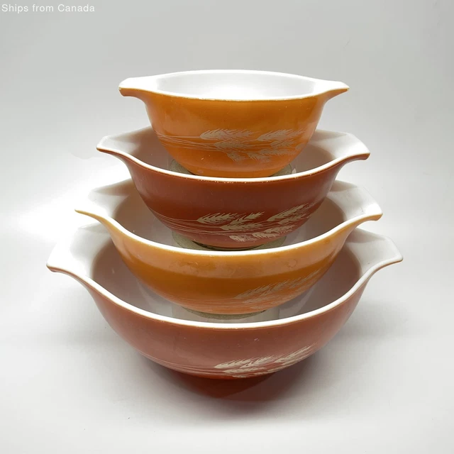 VINTAGE PYREX GOLDEN Wheat Cinderella Mixing Bowl Set Pc 441-444