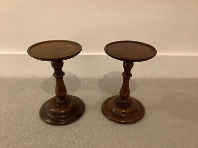 Very rare pair of mahogany Georgian candle stands, 18th century