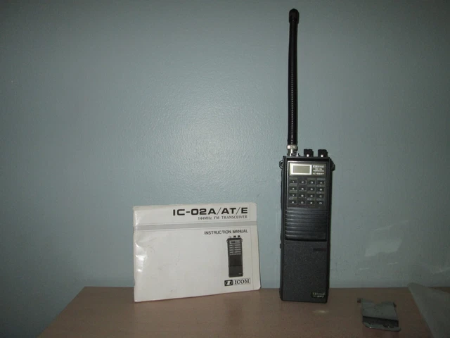ICOM IC-02AT FM VHF 2-Meter Radio Handheld HT Transceiver ICOM IC-02AT FM VHF 2-Meter Radio Handheld HT Transceiver
