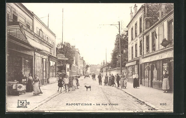 CPA Alfortville, la rue Veron