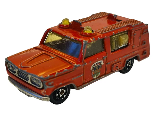 miniature majorette ancienne