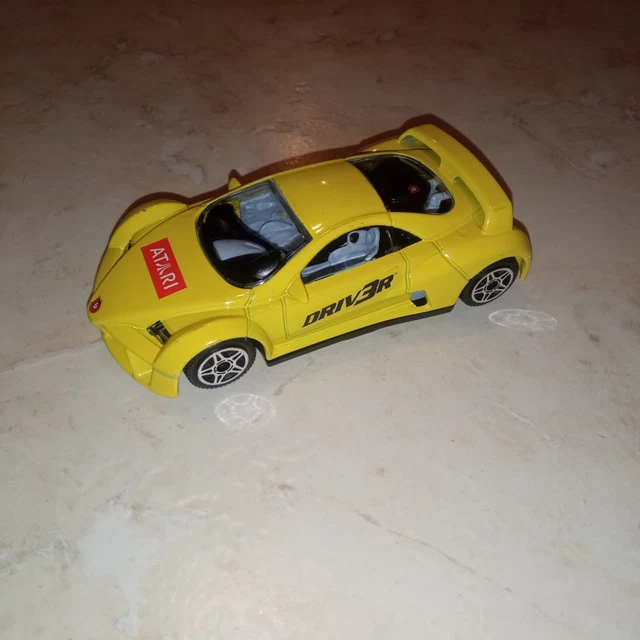 33334013 GIUGIARO PRIMA Speedster Yellow Bburago 1/18 EUR 38,99 - FR