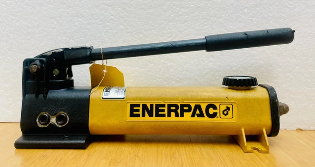 ♡ Hydraulic Pumps, Pumps & Pump Accessories, Hydraulics