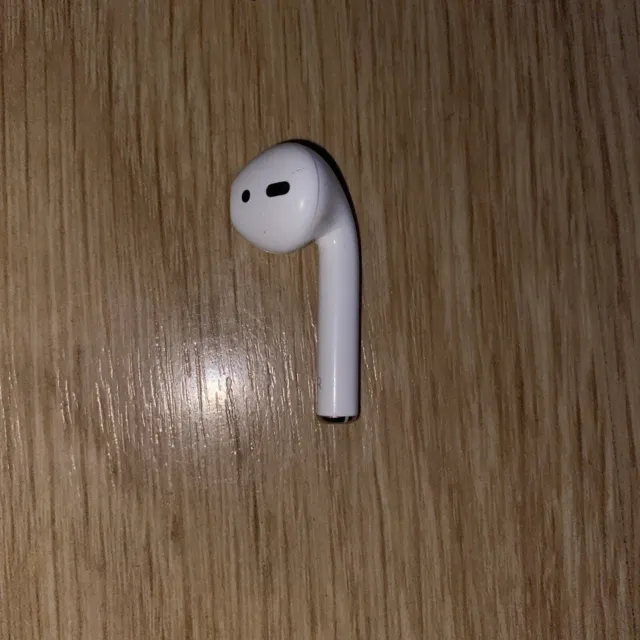 Genuine Apple AirPods 2nd Generation Replacement Gen 2 RIGHT AirPod - A2032. C.