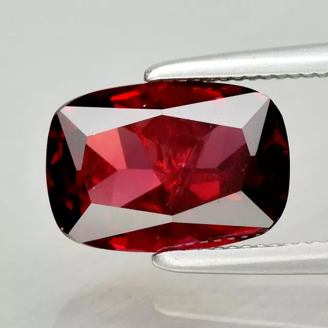 ★ RARE !! RHODOLITE ROSE POURPRE D' AFRIQUE : 2,07 CARATS ★★ P384.129t