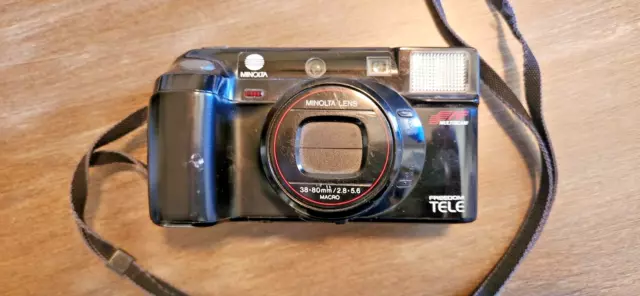 Minolta Freedom Tele AF Multibeam 35mm Camera with 38-80mm/2.8-5.6 Macro Lens