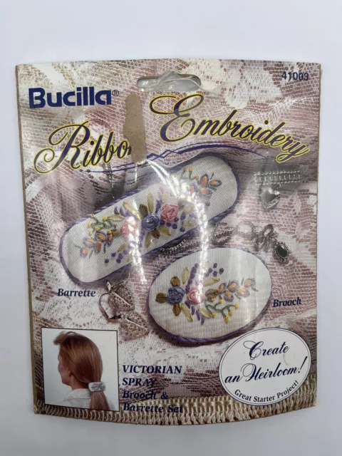 Broche Barrette 41003 Bordado Cinta Victoriano Spray Cinta Bordado Bucilla Nuevo en Paquete