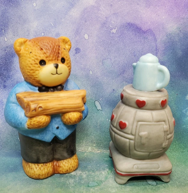 Lucy and  Me Lucy Rigg Bear carrying wood with stove 2 pc