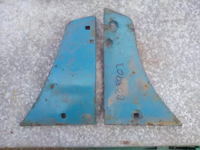 2 x RH Rabewerk Plough Shins  (27080601) VAT Inc 😮