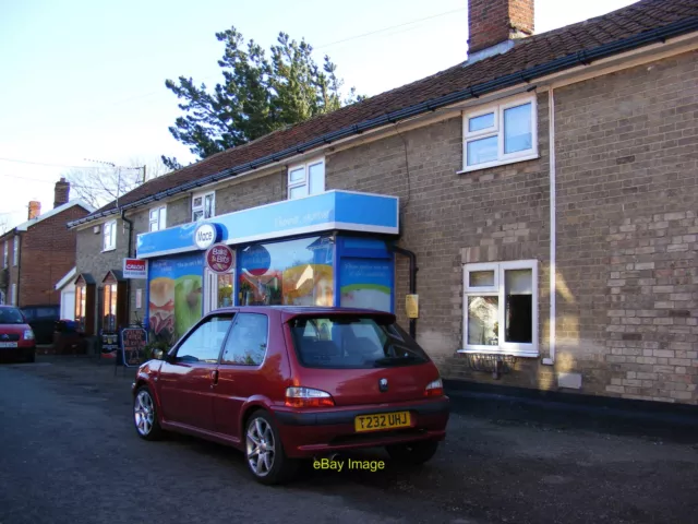 Photo 12x8 Village Shop in New Street Fressingfield  c2011