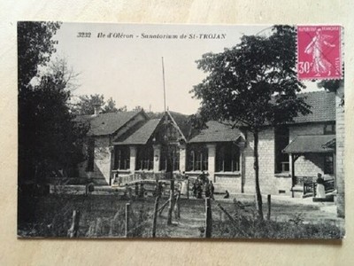 CPA 17 SAINT TROJAN LE SANATORIUM ET SON ETABLISSEMENT DE BAINS dos non divisé 