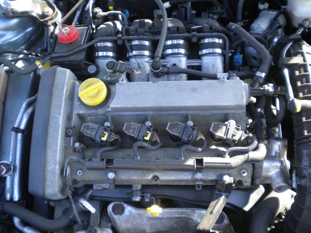 MOTEUR ALFA ROMEO 2 0 JTS 937A1000 Mod le 156 Env 60 Tkm moteur-alfa-romeo-2-0-jts-937a1000-mod-le-156-env-60-tkm