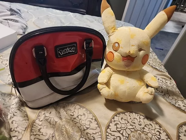 Loungefly x Pokemon Poke Ball FAUX LEATHER Purse HandBag Exclusive *Free Pikachu