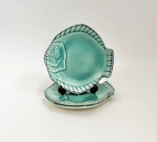 Set of 3  Vintage Green Teal Crackle Glaze Fish Japan Pottery Plates