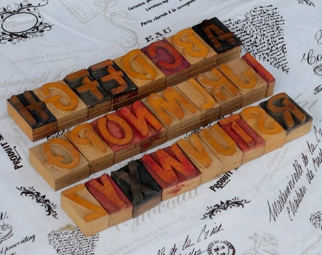 Ancienne Boîte à Tampons D'Imprimerie – Caractères En Bois – Lettres D'Imprimerie