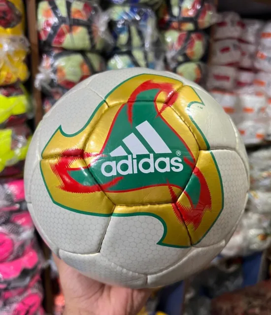 ADIDAS FEVERNOVA 2002 Fifa World Cup Soccer Ball Handmade Ball Match Ball Size 5