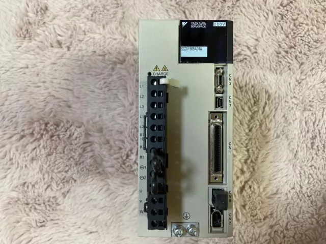 YASKAWA SGDV-5R5A01A SGDV5R5A01A Servopack AC Servo Drive from Japan Used