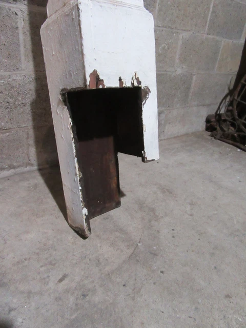~ Antique Carved Oak Newel Post 57 Tall 1 Of 2 ~ Architectural Salvage ~ 10