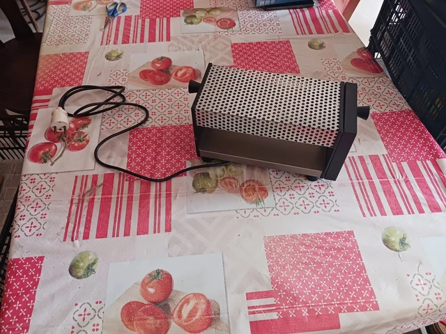 Un toaster électrique en 1920 – La boite verte