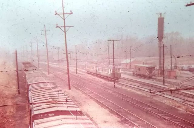 QQP04 BUS, STREET CAR, SUBWAY Train 35mm Slide CHICAGO CTA YARD