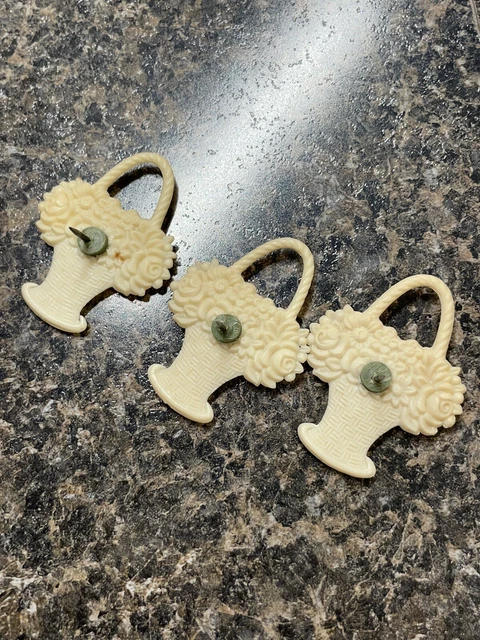 Lot of 3  Vintage Drapery Curtain Tiebacks Metal Plastic Tacks Flowers Baskets 2