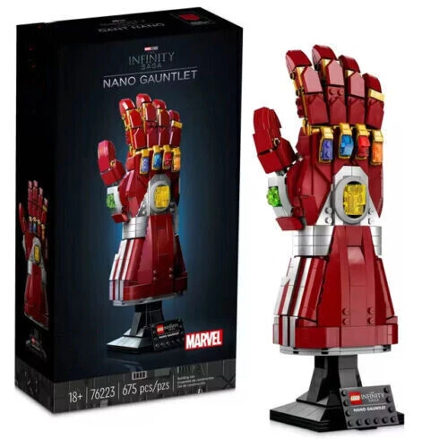Accessoire de déguisement Marvel Avengers Endgame Poings de Hulk - Figurine de collection