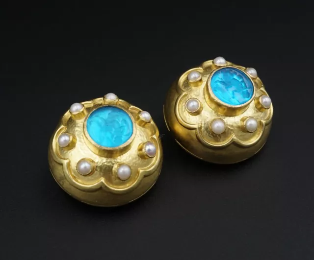 Elizabeth Locke Blue Cherub Intaglio Pearl Button Earrings 18k EG2361