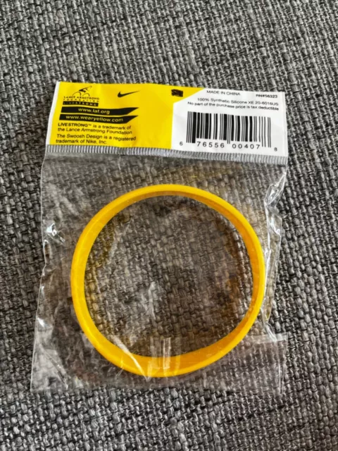 Lance Armstrong Livestrong Original 2004 Yellow Wristband New Youth & Adult