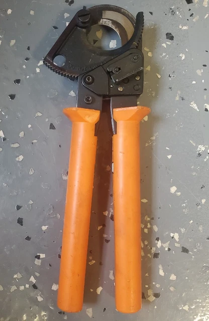 Ratcheting Cable Cutters Greenlee Burndy Klein