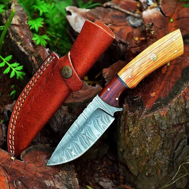 Custom Handmade Damascus Hunting Knife Damascus Steel Blade - Free Engraving M