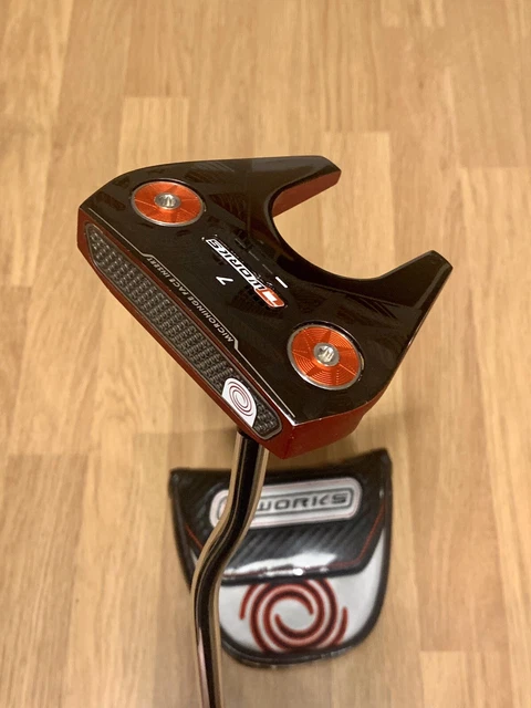 Left handed Odyssey O works 7 putter / 32" length
