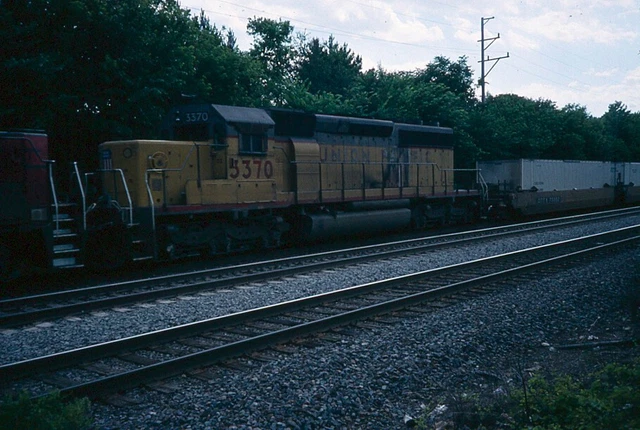 3370 Train RAILROAD SLIDE - Union Pacific #3370 Locomotive 1993 Westmont IL ...
