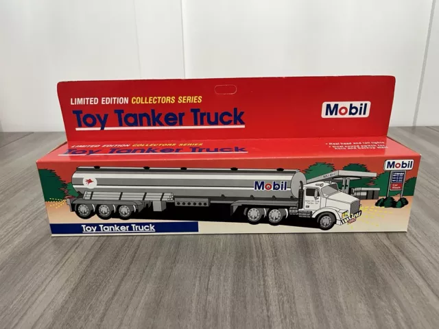 1993 Mobil Limited Edition Toy Tanker Truck Collectors Series W/ Lights Sound FX