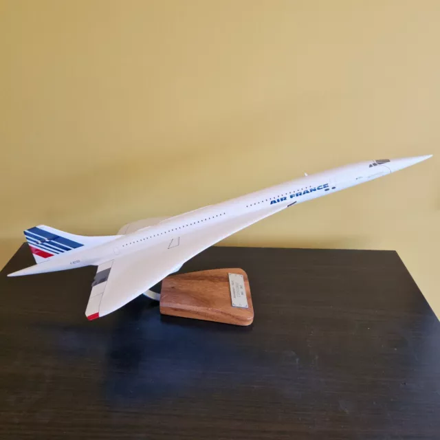 Maquette Concorde Air France 1/100 en très bon état 3