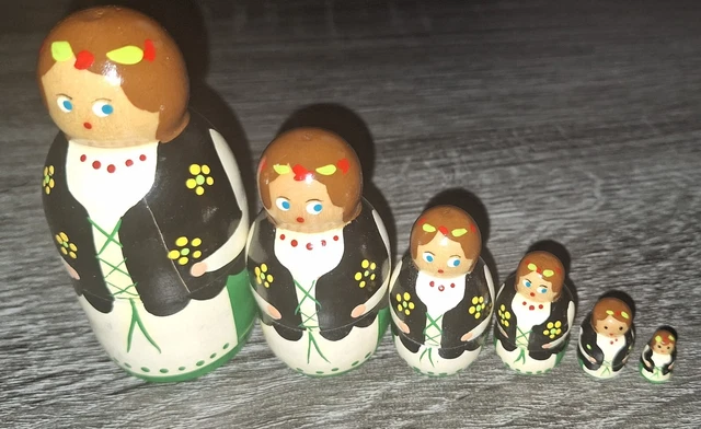Polish/Russian Nesting Dolls (6)
