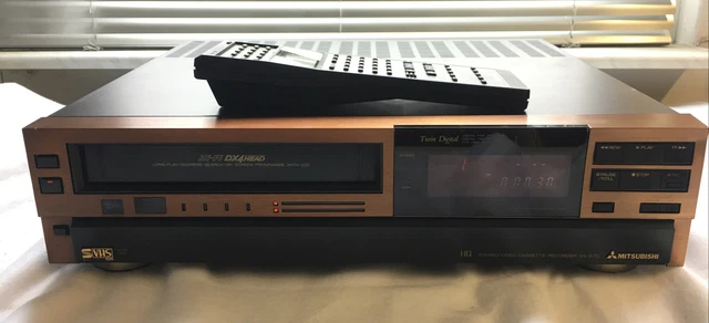 VHS VIDEOREGISTRATORE RECORDER Panasonic NV-HS1000EG SVHS CON VHS VIDEOREGISTRATORE RECORDER Panasonic NV-HS1000EG SVHS CON