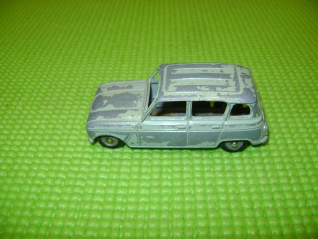 Dinky toys renault 4l ancienne - Collection