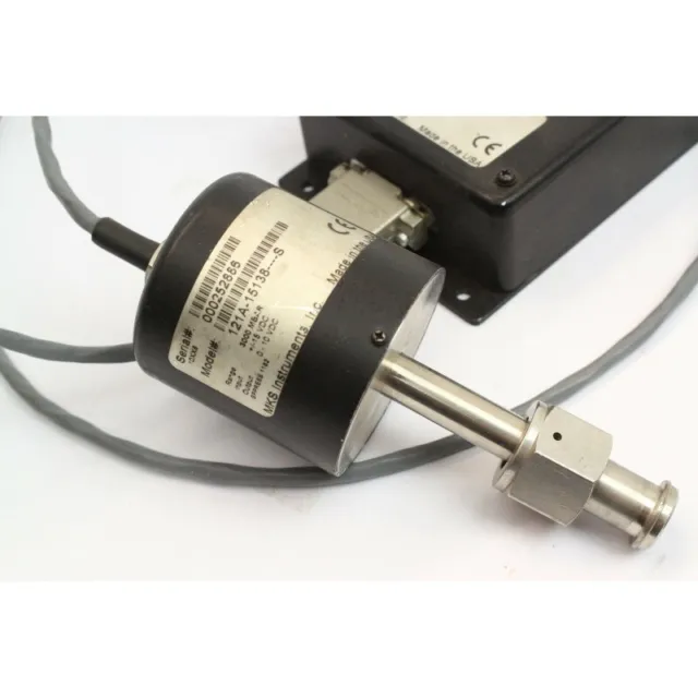 MKS 121A-15138 + 121A-15138 Signal conditioner + Emetteur de pression (B684) 2