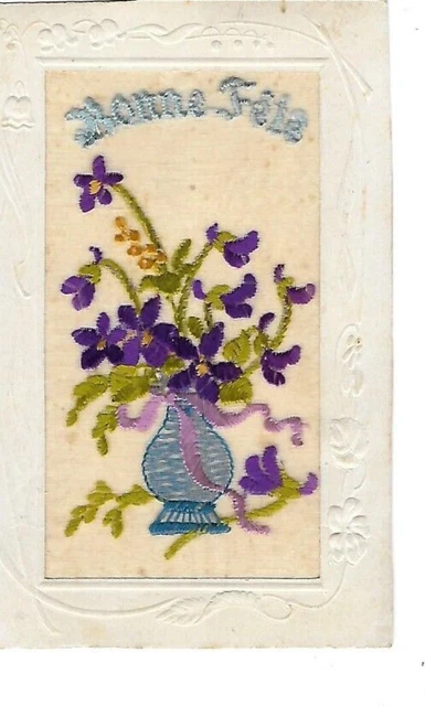 belle CPA carte postale ancienne brodée vase  de violettes Bonne fête