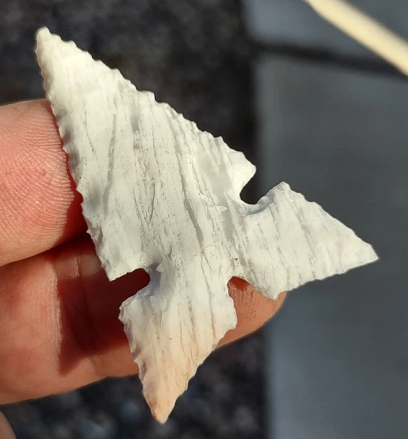 Modern Arrowhead Novaculite 2"
