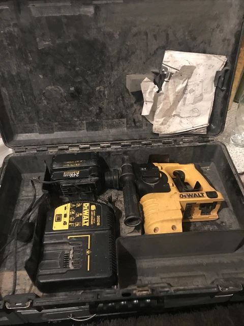 Dewalt dc223 online battery