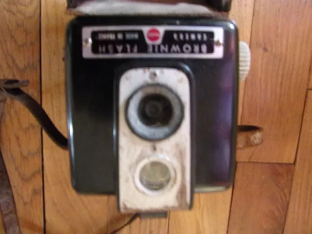 Ancien appareil photo Kodak Brownie flash caméra